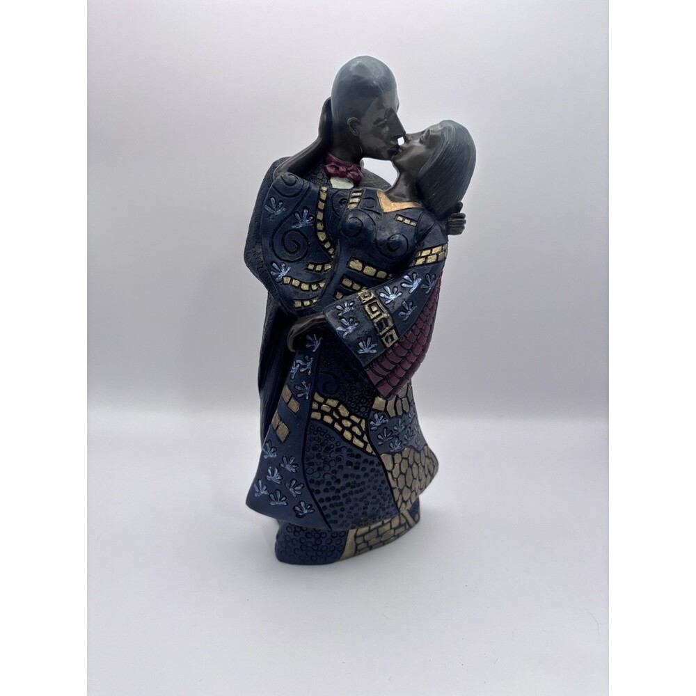 African American Couple Figurine Romantic Kissing Resin Sculpture 11”